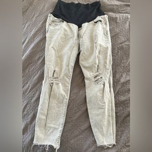 Old Navy O.G. Straight Distressed Maternity Jeans